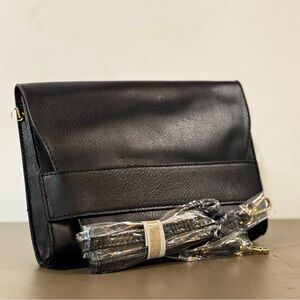 Summer & Rose Classic Black Vegan Leather Crossbody Clutch Purse